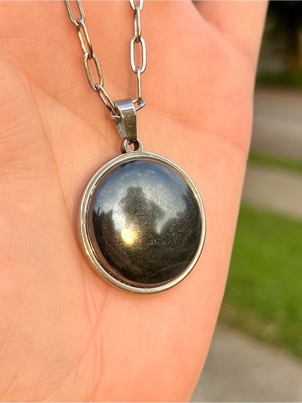 Hand made Hematite Round Pendant Necklace - Picture 4 of 6